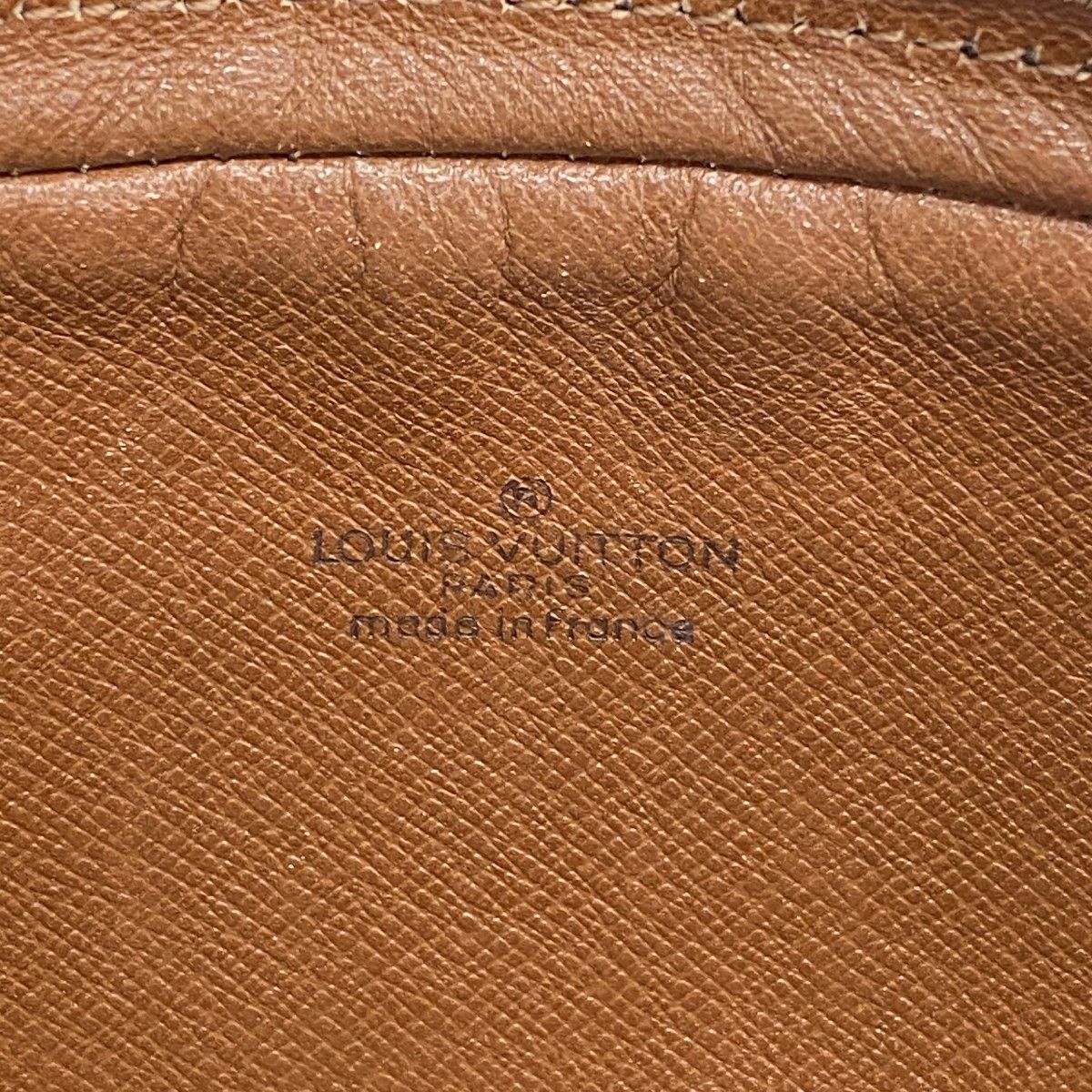 Louis Vuitton Clutch Monogram Marly Dragonne PM Brown — view 5