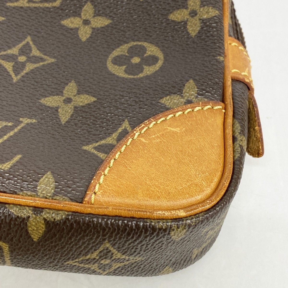 Louis Vuitton Clutch Monogram Marly Dragonne PM Brown — view 6