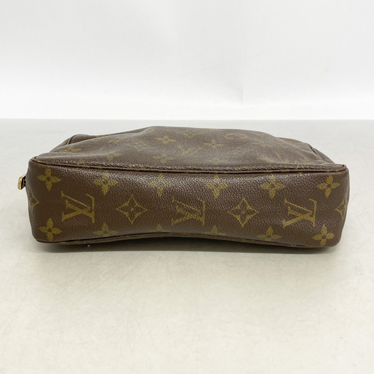 Louis Vuitton Pouch Monogram Trousse Toilette 23 Brown — view 3