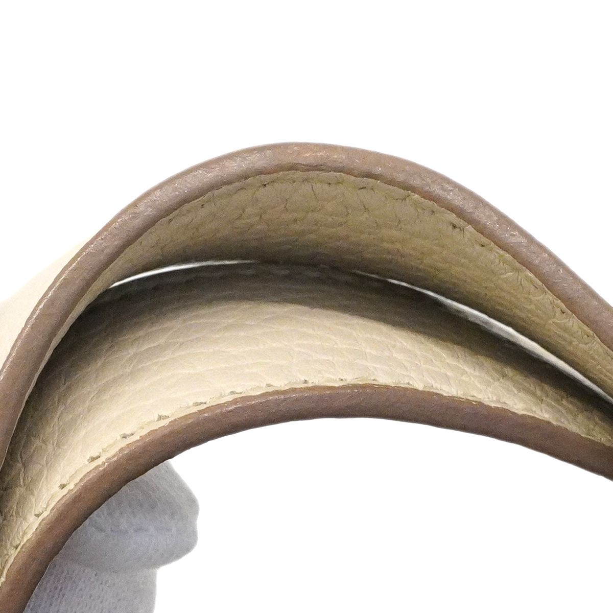 Hermes Handbag Picotin Lock MM Taurillon Clemence Gold — view 8