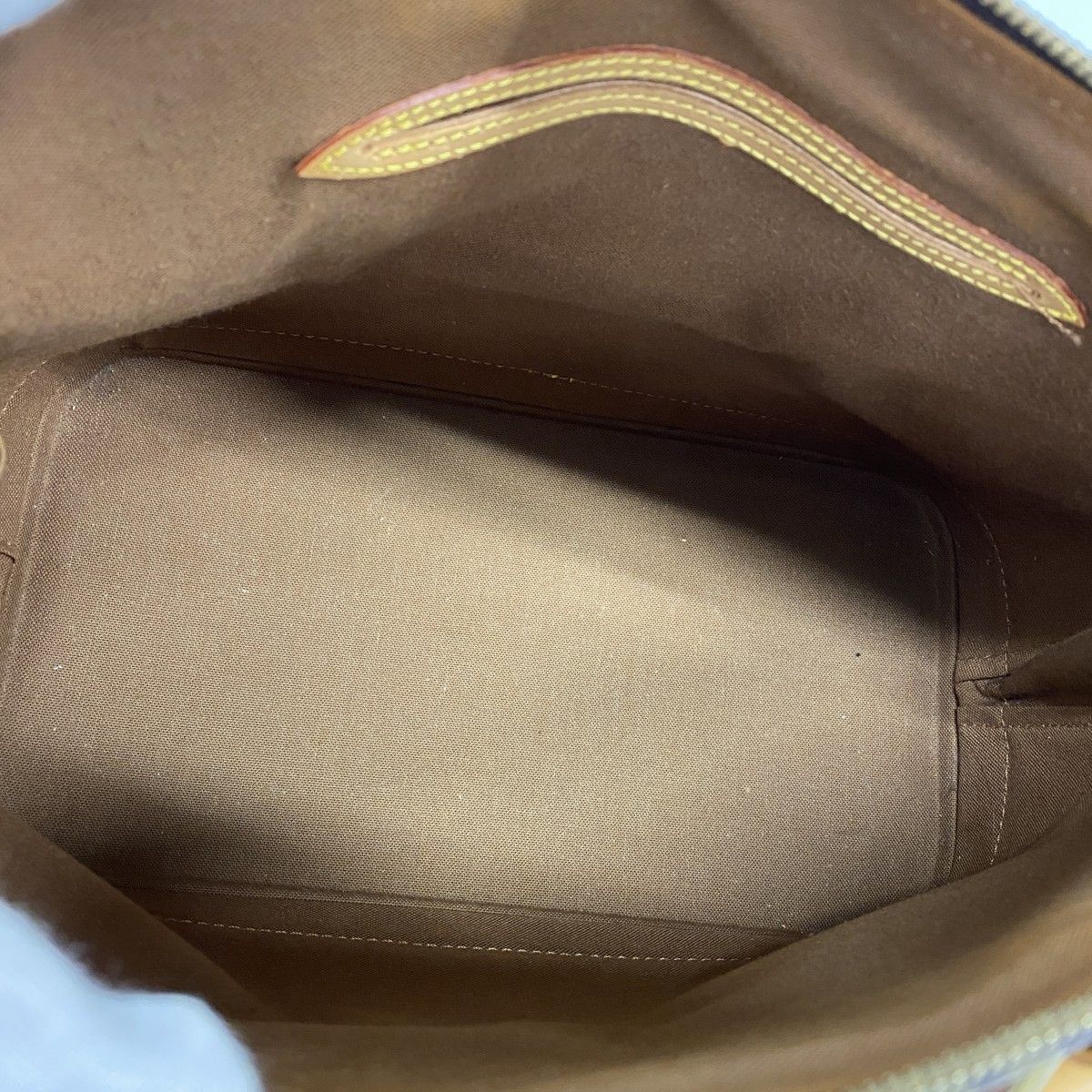 Louis Vuitton Handbag Monogram Alma Brown — view 4
