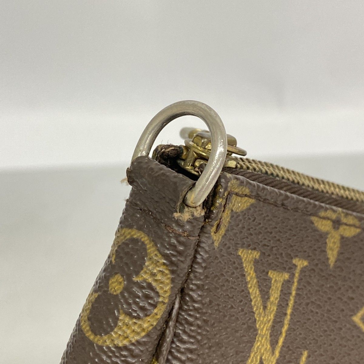 Louis Vuitton Pouch Monogram Pochette Soir Brown — view 7