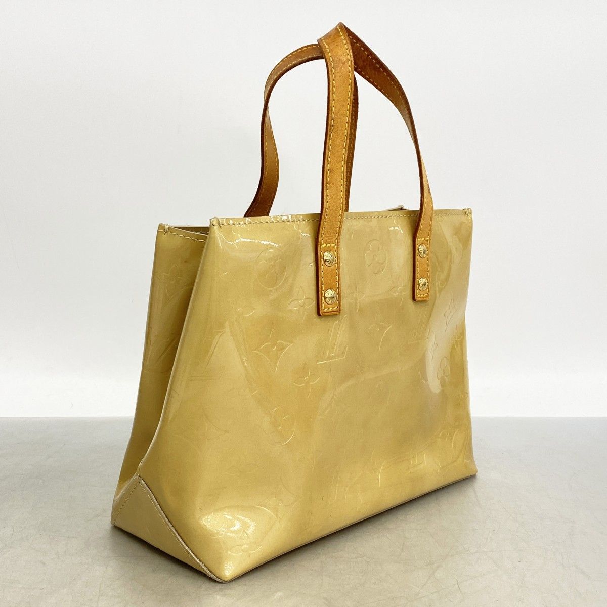 Louis Vuitton Handbag Vernis Reed PM Beige — view 2