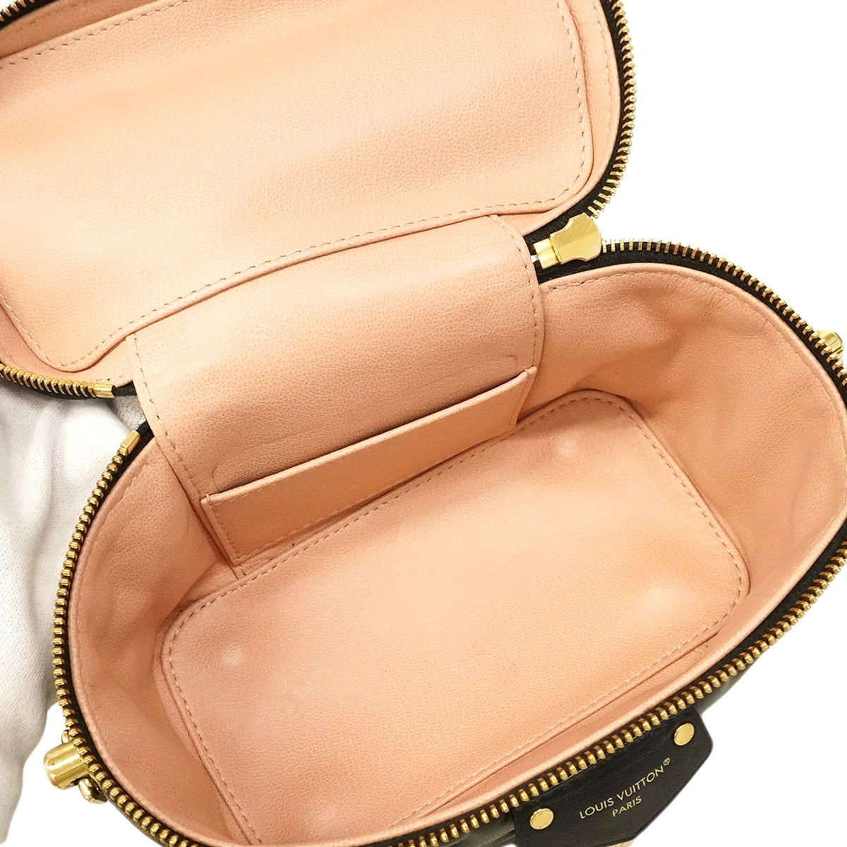 Louis Vuitton Handbag Coussin Vanity PM Black 2-Way — view 4