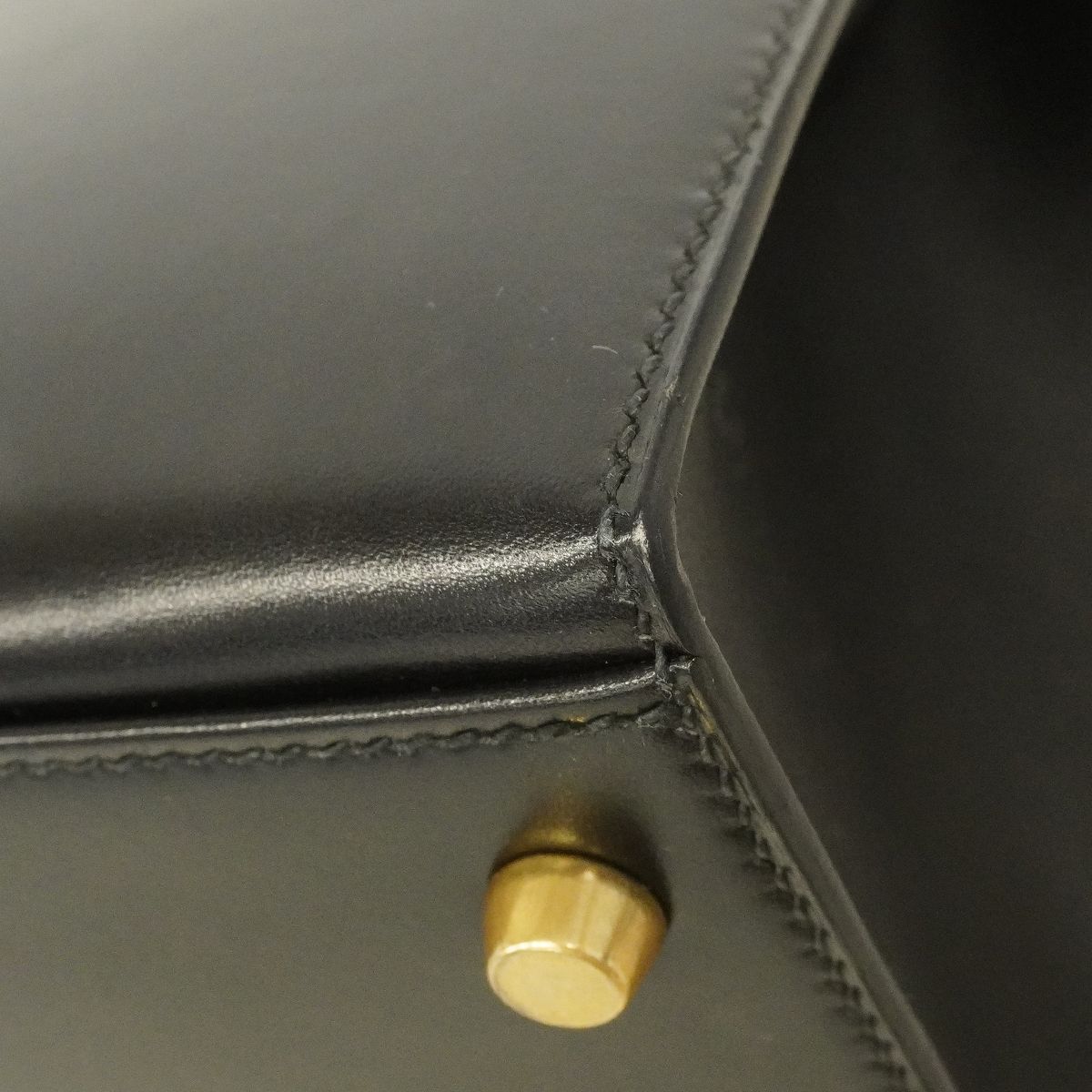 Hermes Handbag Kelly 32 Box Calf Black Gold 2-Way — view 7