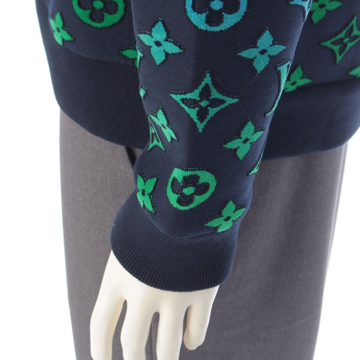 Louis Vuitton Cotton Gradient Monogram Sweatshirt Blue Navy — view 7