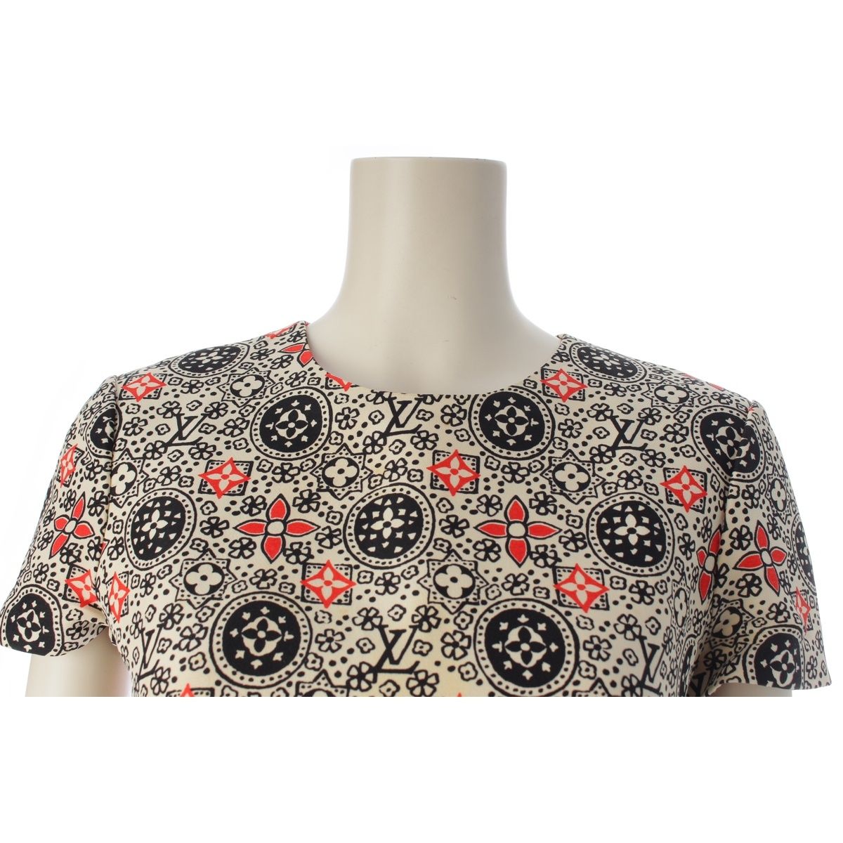 Louis Vuitton Wool Monogram All Over Pattern Short Sleeve French Back — view 5