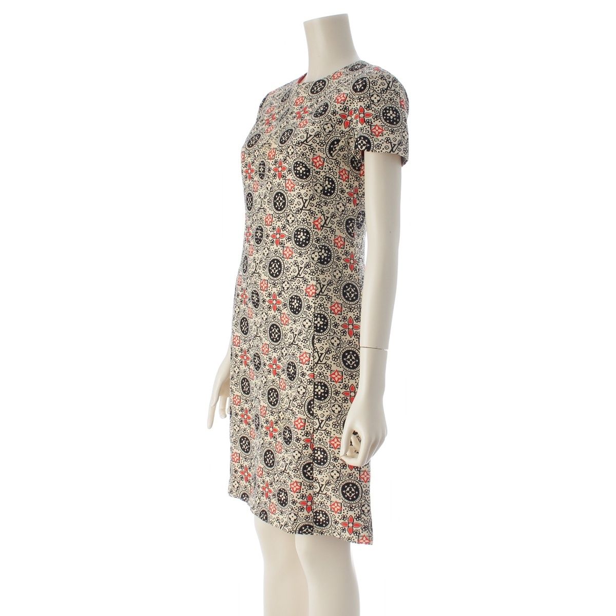 Louis Vuitton Wool Monogram All Over Pattern Short Sleeve French Back — view 2