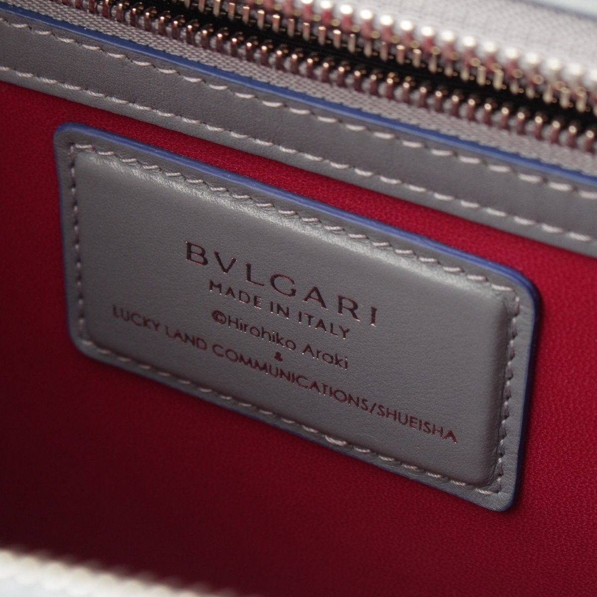 Bvlgari Bulgari Grain Calf Leather Hirohiko Araki Jojo Aruba Handbag Gray — view 7