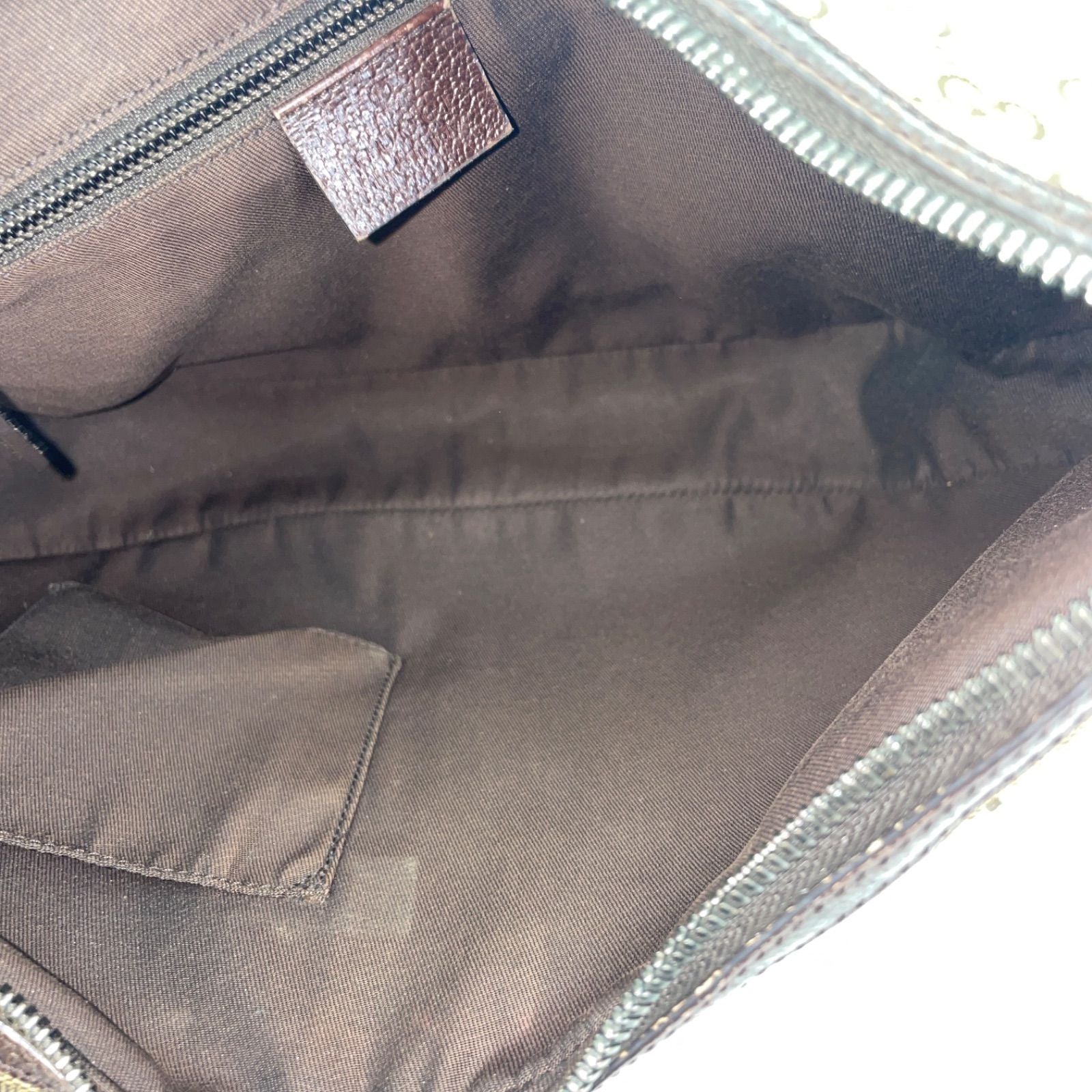 Gucci GG Canvas Shoulder Bag Utility Brown — view 7