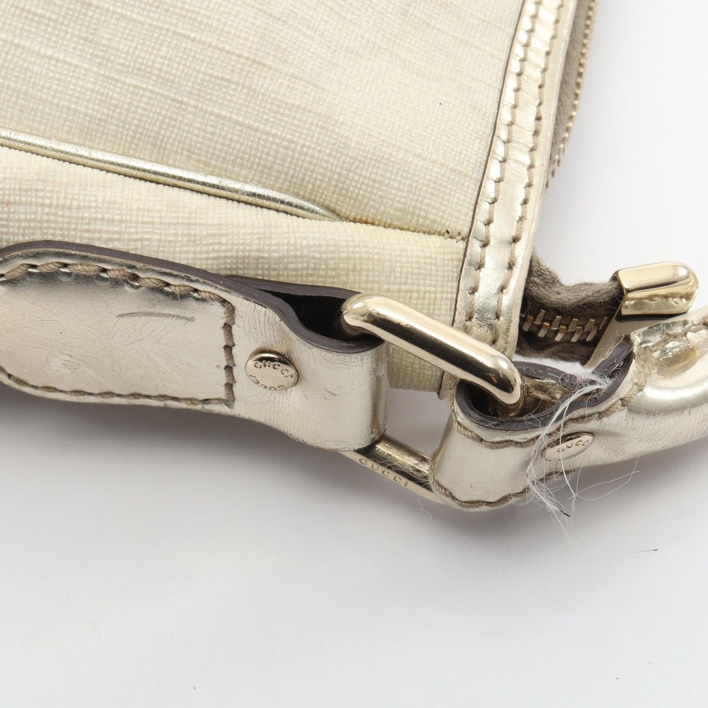 Gucci Shoulder Bag GG Supreme Ivory Gold Canvas Leather — view 8