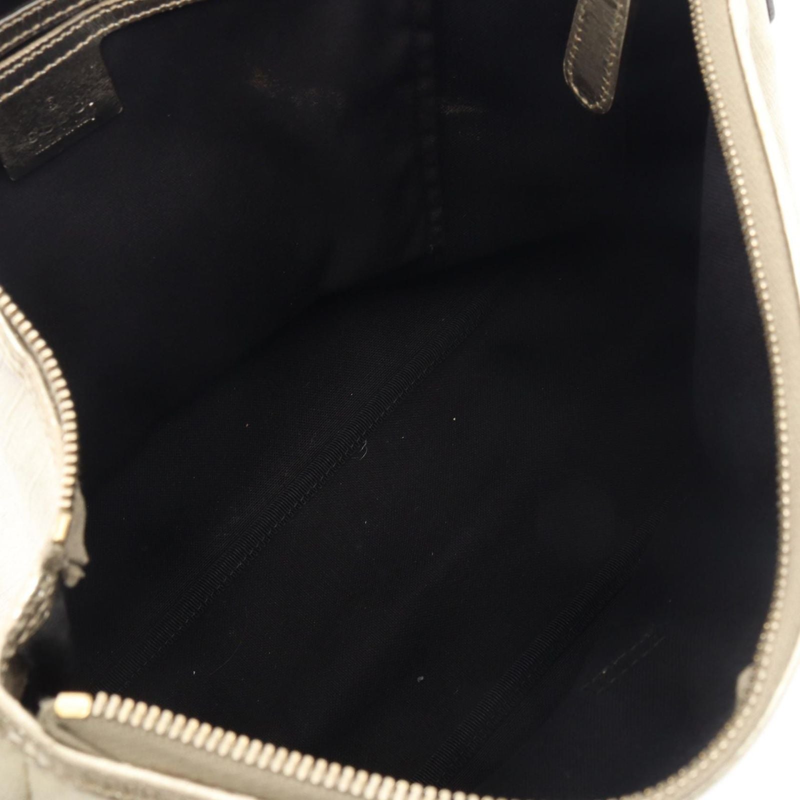 Gucci Shoulder Bag GG Supreme Ivory Gold Canvas Leather — view 3