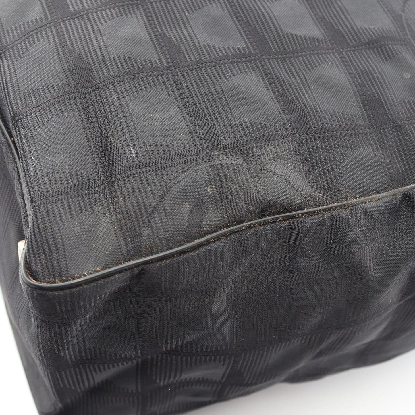 Chanel Tote New Travel Line MM Black Leather New MM — view 6