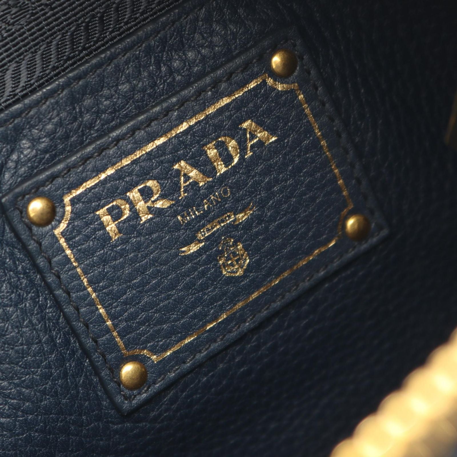 Prada Tote Vitello Daino 2-Way Navy Leather Metal Logo — view 4