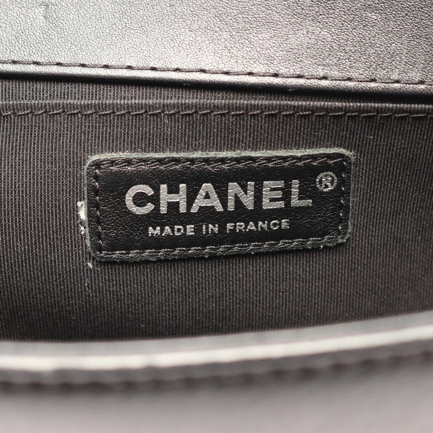 Chanel Shoulder Bag Boy Black Leather Boy Stitch Chain — view 4