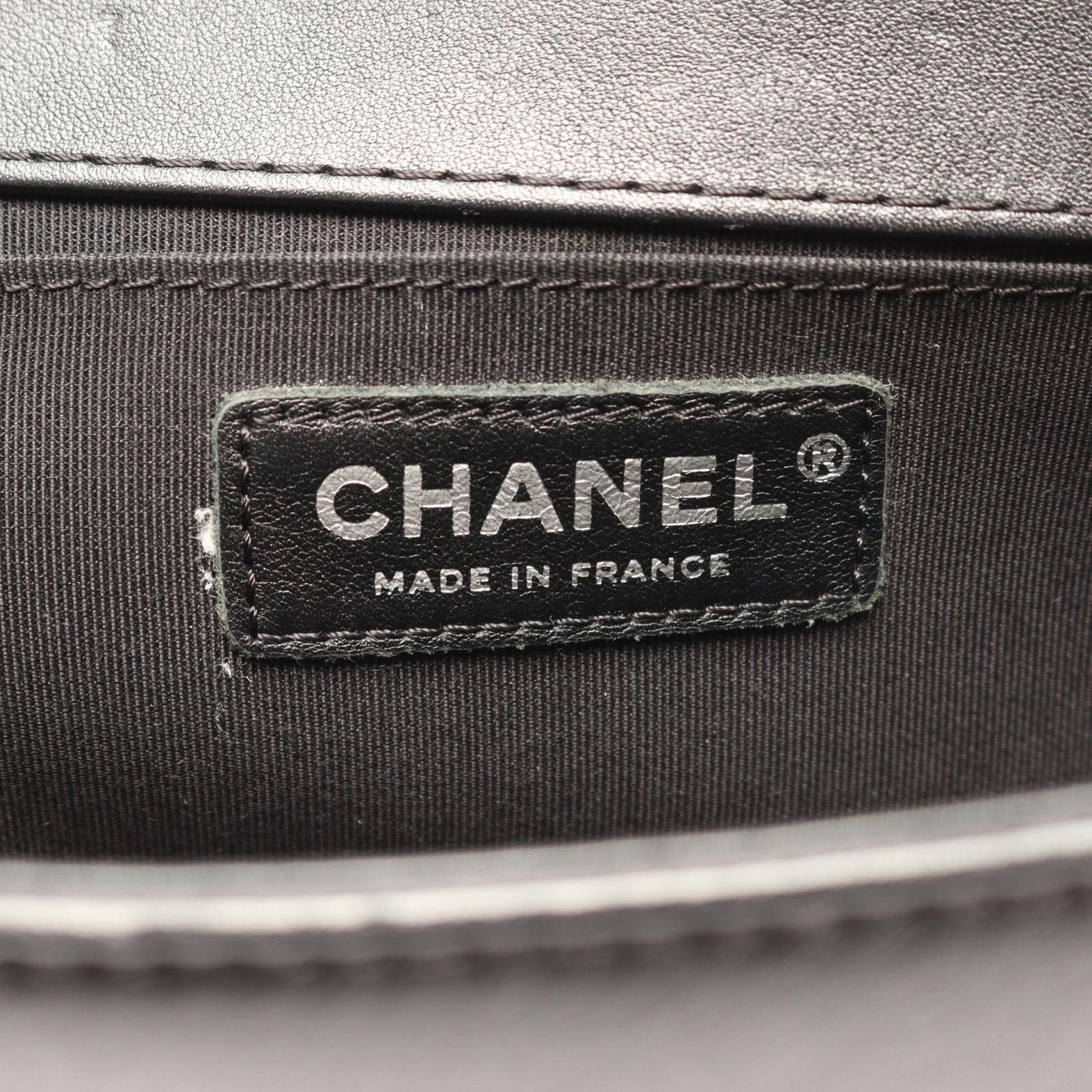 Chanel Shoulder Bag Boy Black Leather Boy Stitch Chain — view 4