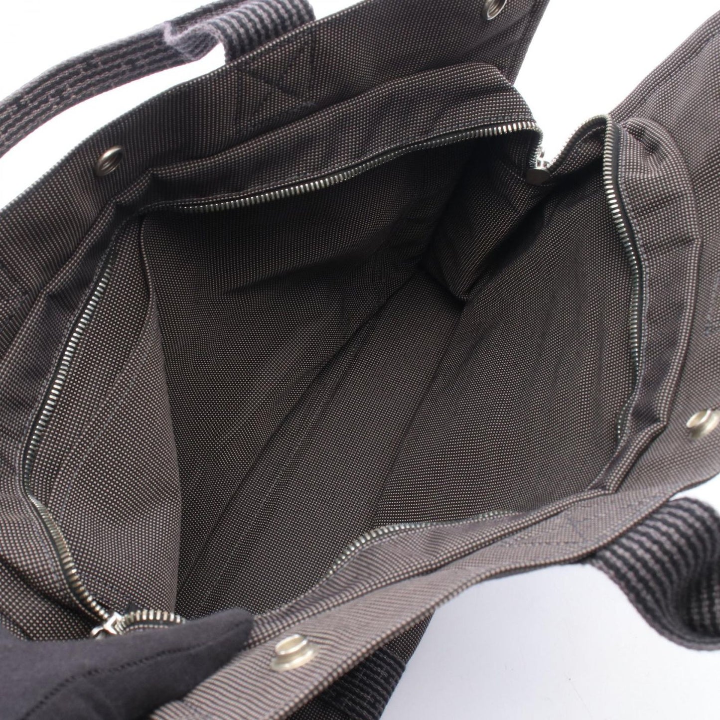 Hermes Tote Her Line MM Gray Canvas — view 3