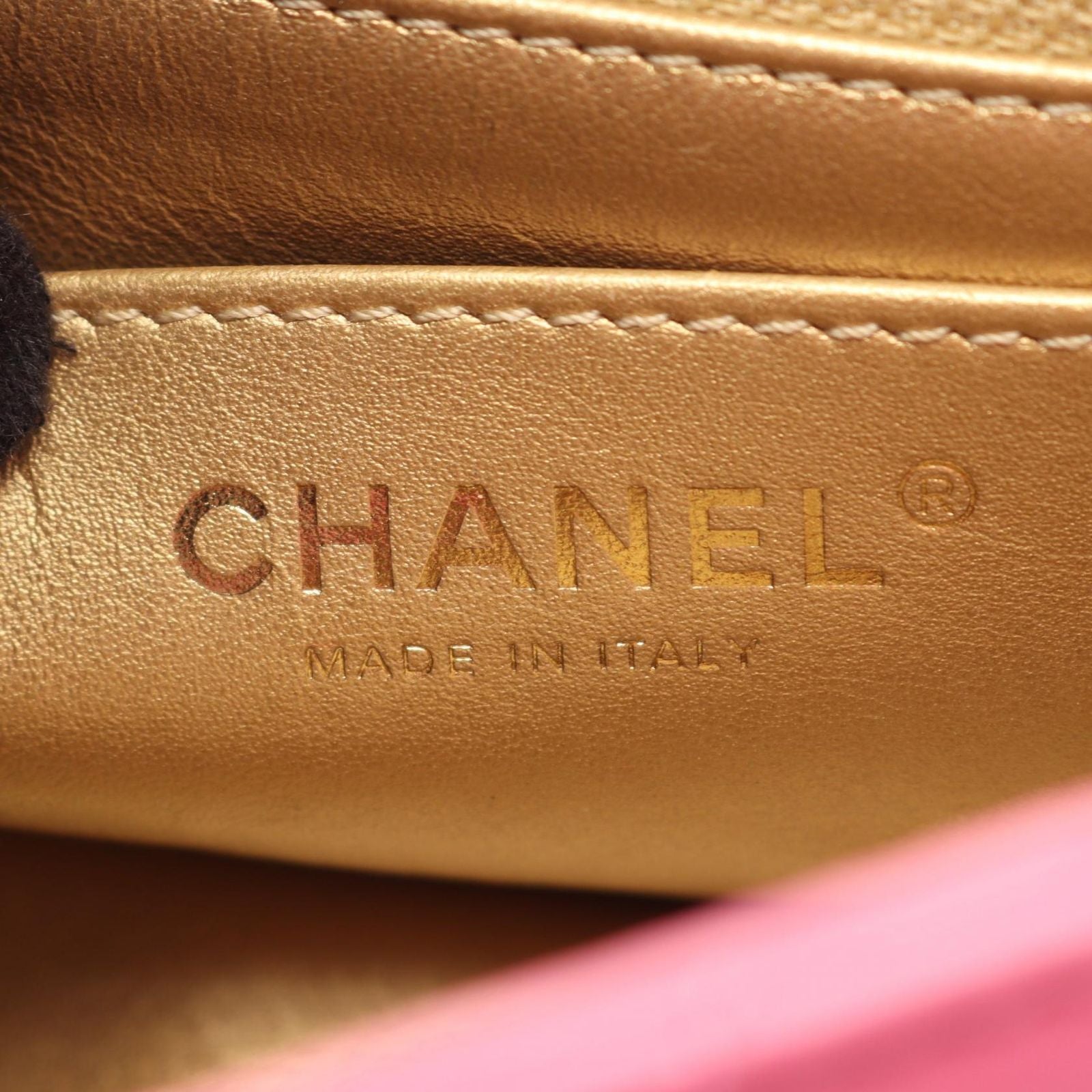 Chanel Shoulder Bag Quilted Pink Leather Mini Chain — view 4