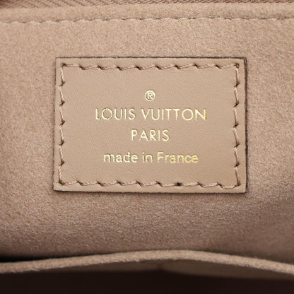 Louis Vuitton Tote On The Go MM Monogram Empreinte Tourterelle 2-Way Leather — view 4