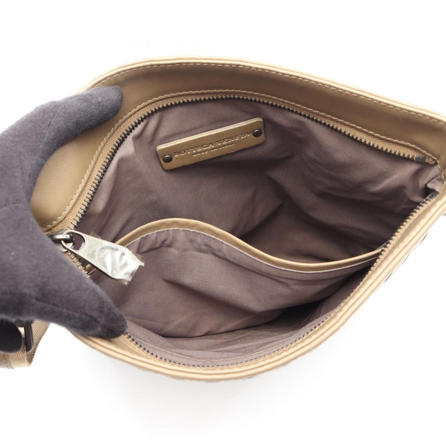 Bottega Veneta Shoulder Bag Intrecciato Beige Leather — view 3