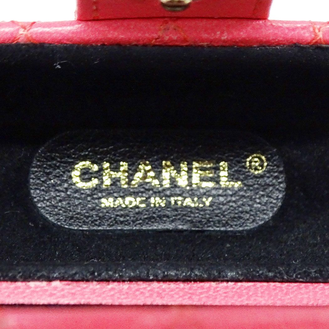 Chanel Quilted Leather Pink Gold Airpods Case Logo Showy — view 6