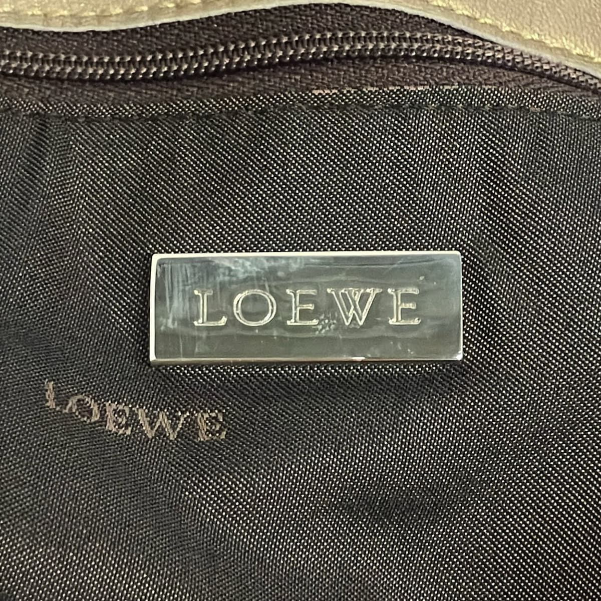 Loewe Shoulder Bag Flamenco Gold Leather — view 8