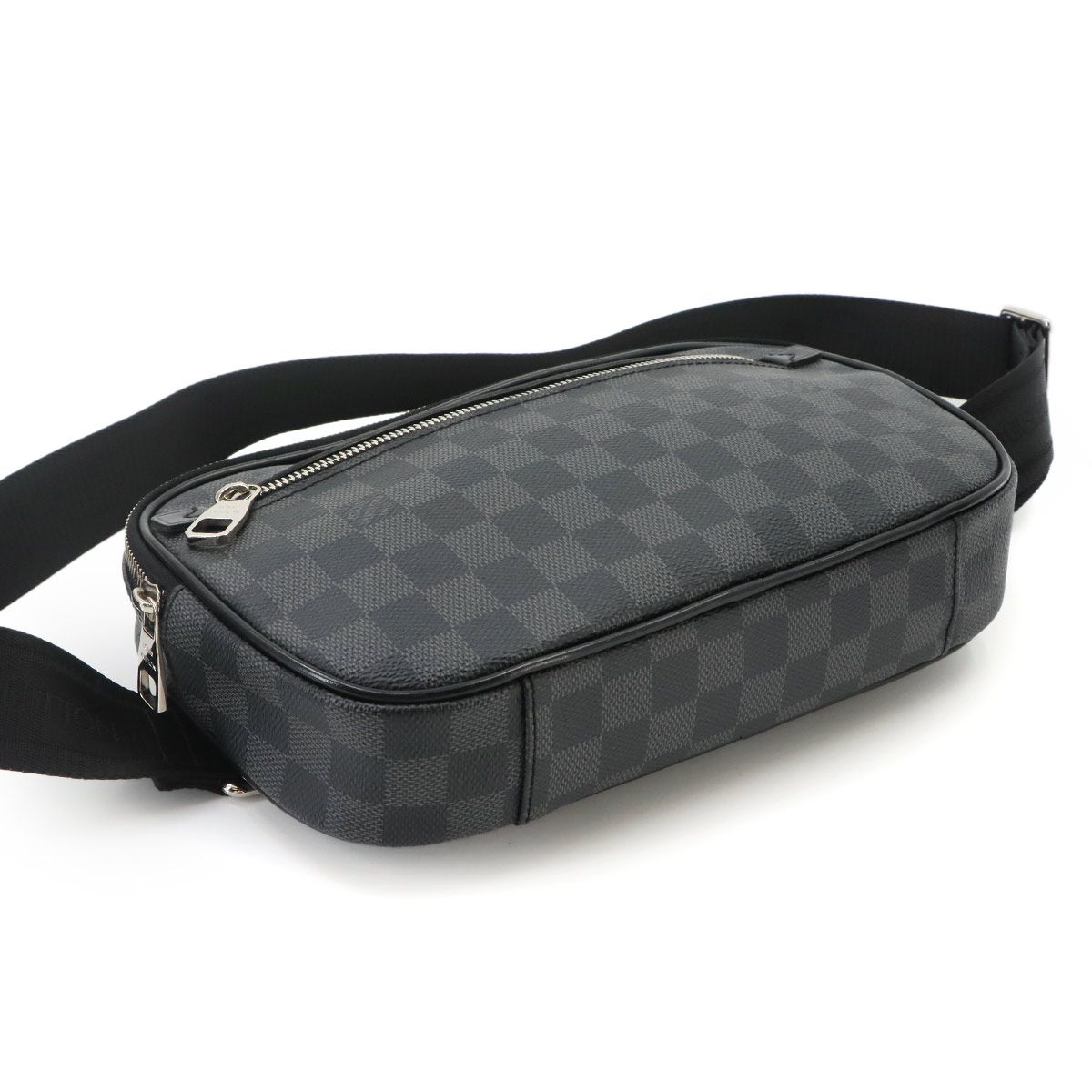 Louis Vuitton Damier Graphite Ambler Belt Bag Black Gray — view 4