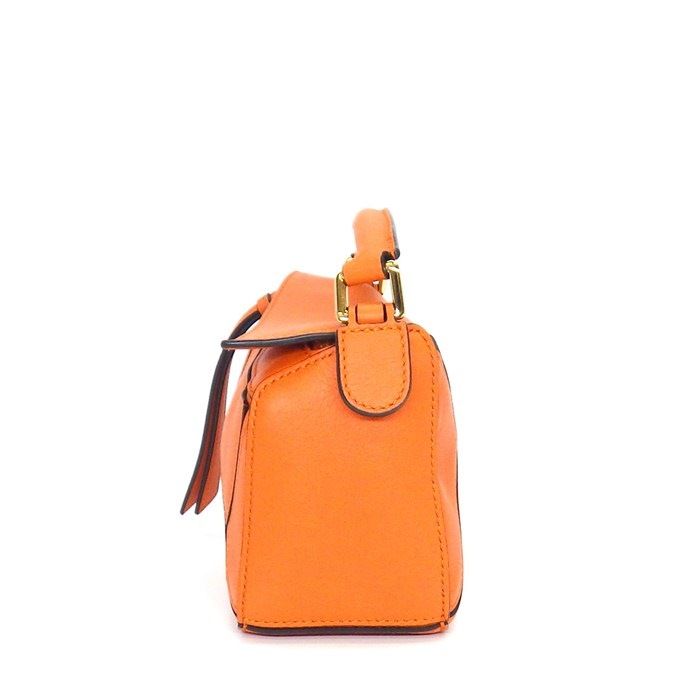 Loewe Shoulder Bag Mini Orange Classiccalfskin Gold — view 3