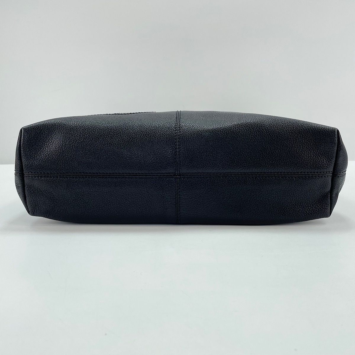 Chanel Shoulder Bag Black — view 7