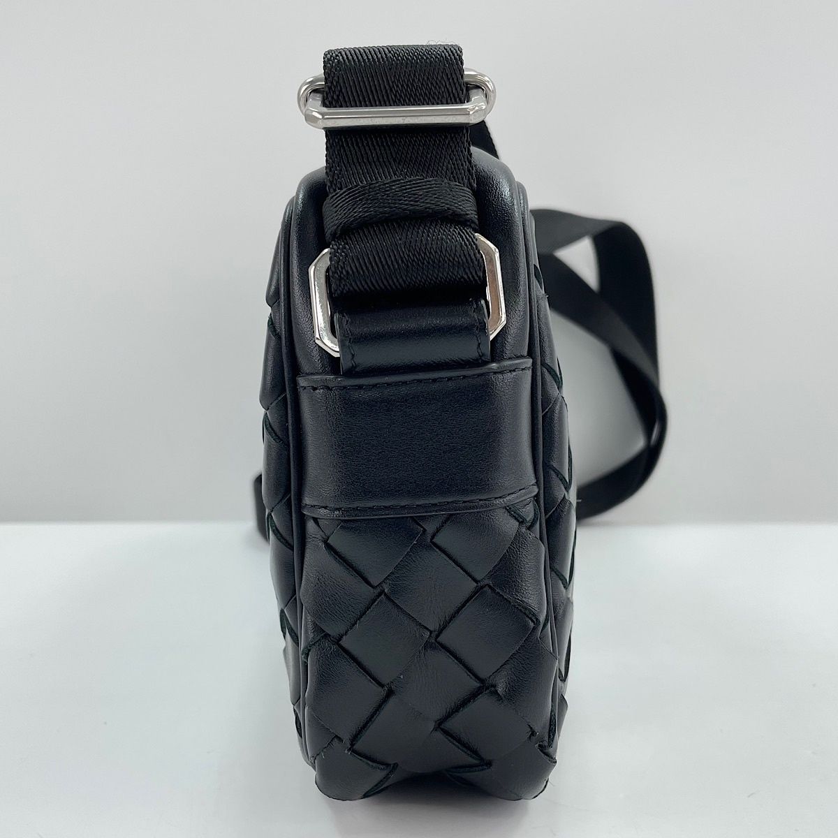 Bottega Veneta Shoulder Bag Intrecciato — view 6