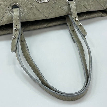 Chanel Tote on the Road — view 8