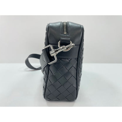 Bottega Veneta Shoulder Bag Intrecciato — view 5