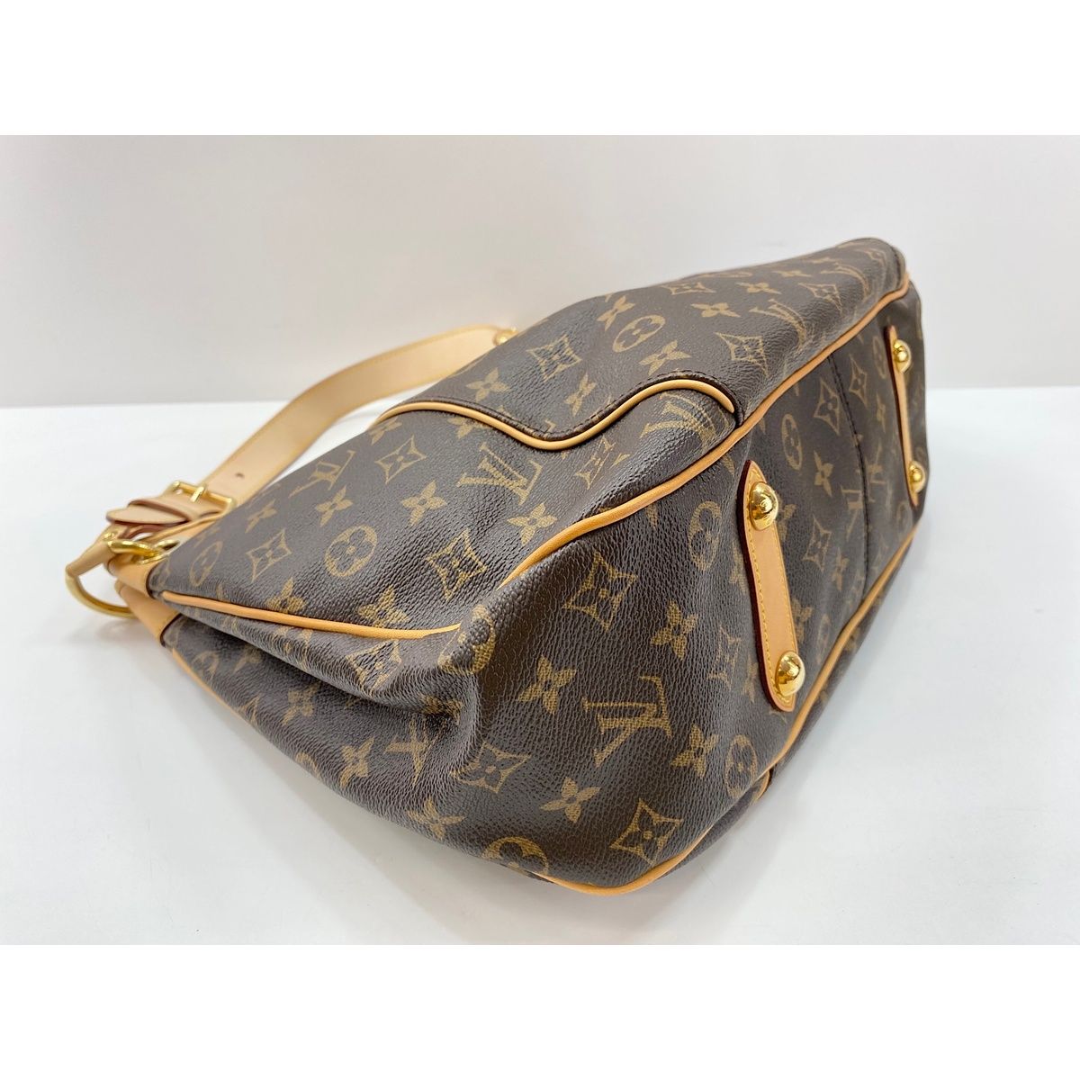 Louis Vuitton Shoulder Bag Galleria PM — view 7