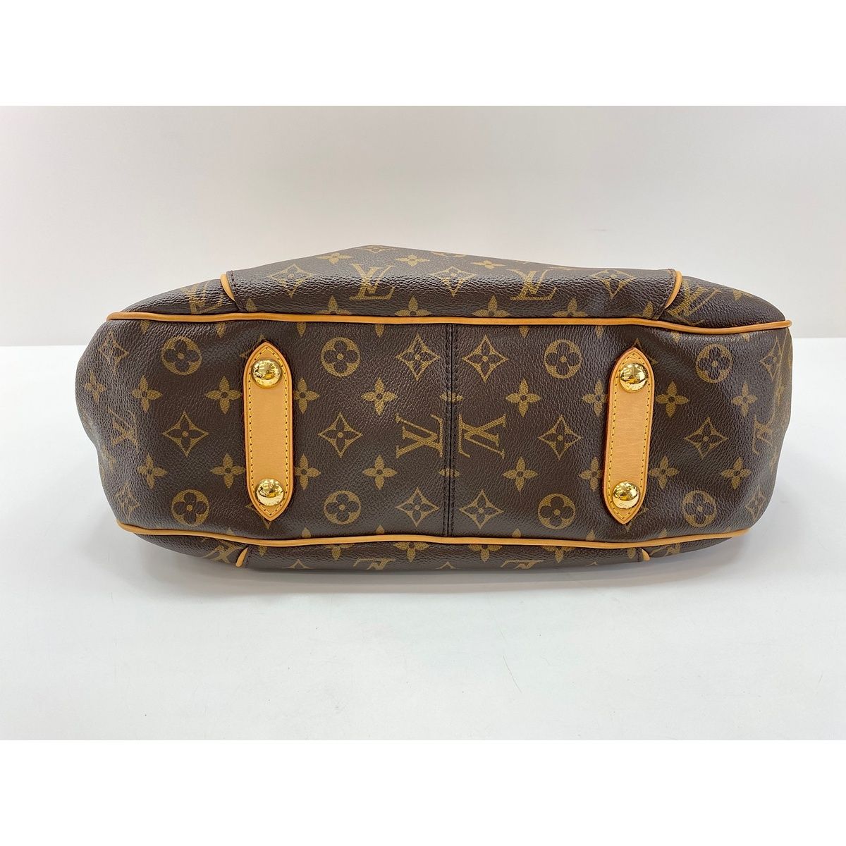 Louis Vuitton Shoulder Bag Galleria PM — view 6