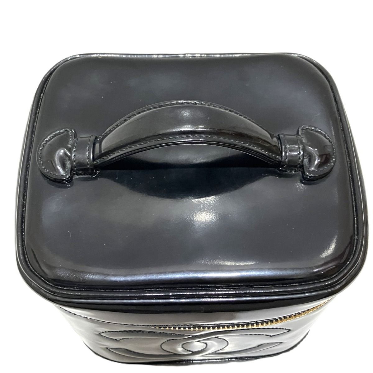 Chanel Vanity Handbag Enamel — view 7