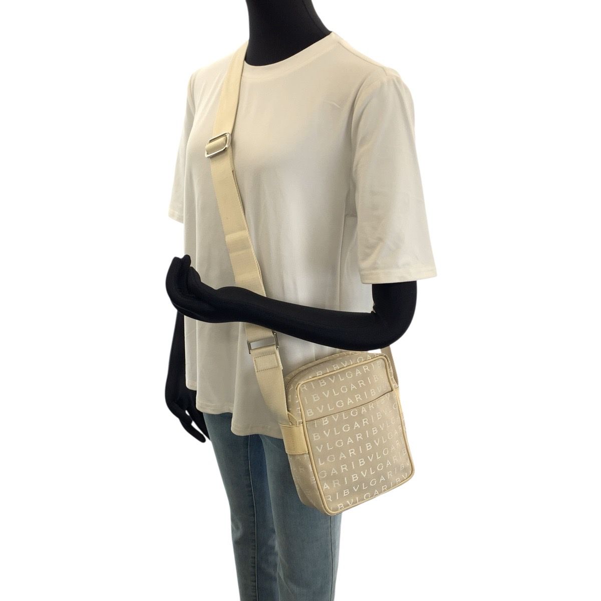 Bvlgari Logo Mania Beige Silver Canvas Leather Shoulder Bag Pochette — view 7