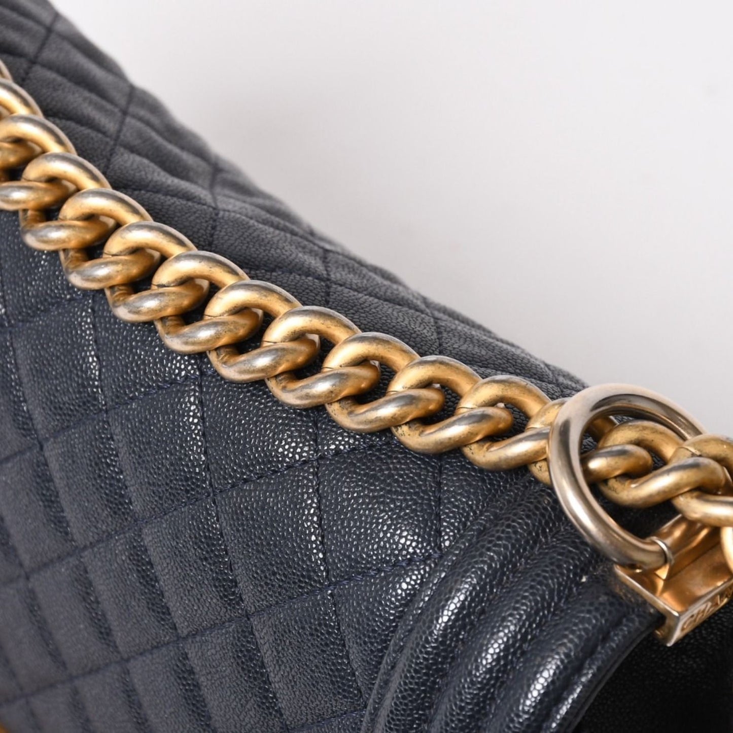 Chanel Boy Chain Shoulder Bag Caviar Askin CC Logo Navy Gold — view 6