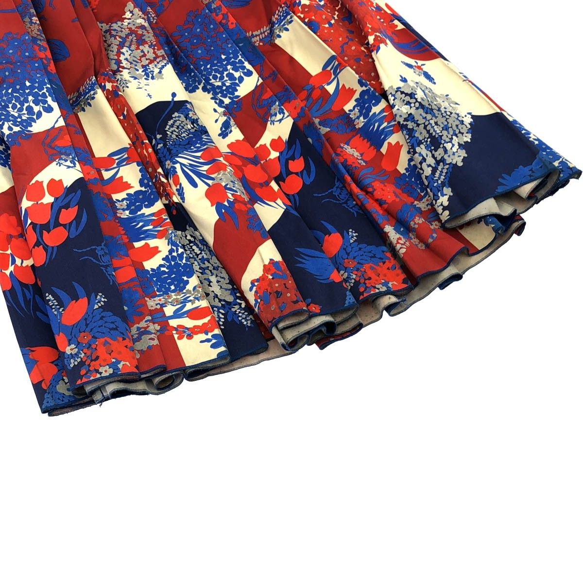 Gucci Cruise Botanical Satin Pleated Skirt Mix 40 — view 5