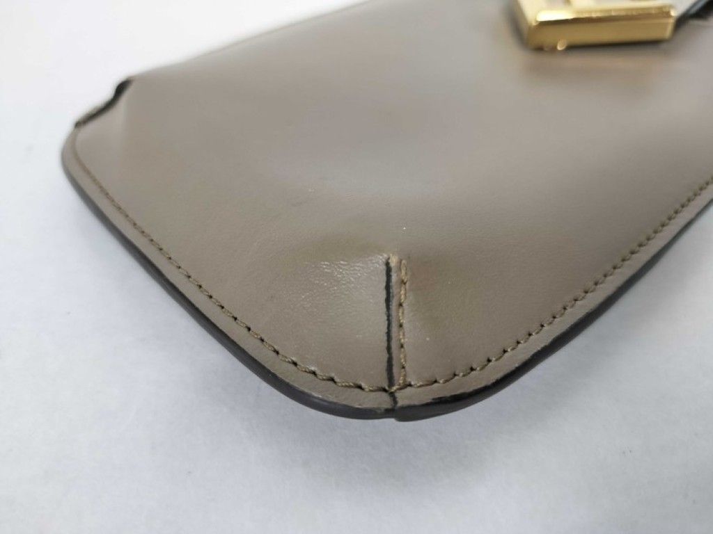 Fendi Shoulder Bag FF Diamond Phonepouch Gray Ju Type Leather Smartphoneshoulder — view 6