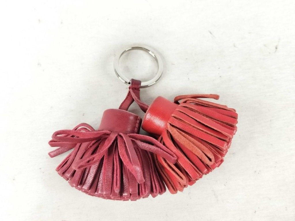 Hermes Key Holder Carmen Unodos Red Leather Silver — view 2