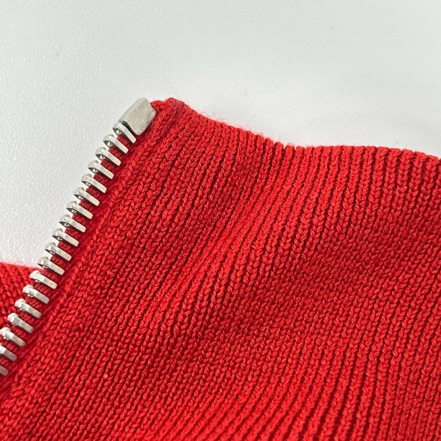 Louis Vuitton Red Wool Silk LV Circle Embroidery Elbow Patch Driver's Knit XS — view 7