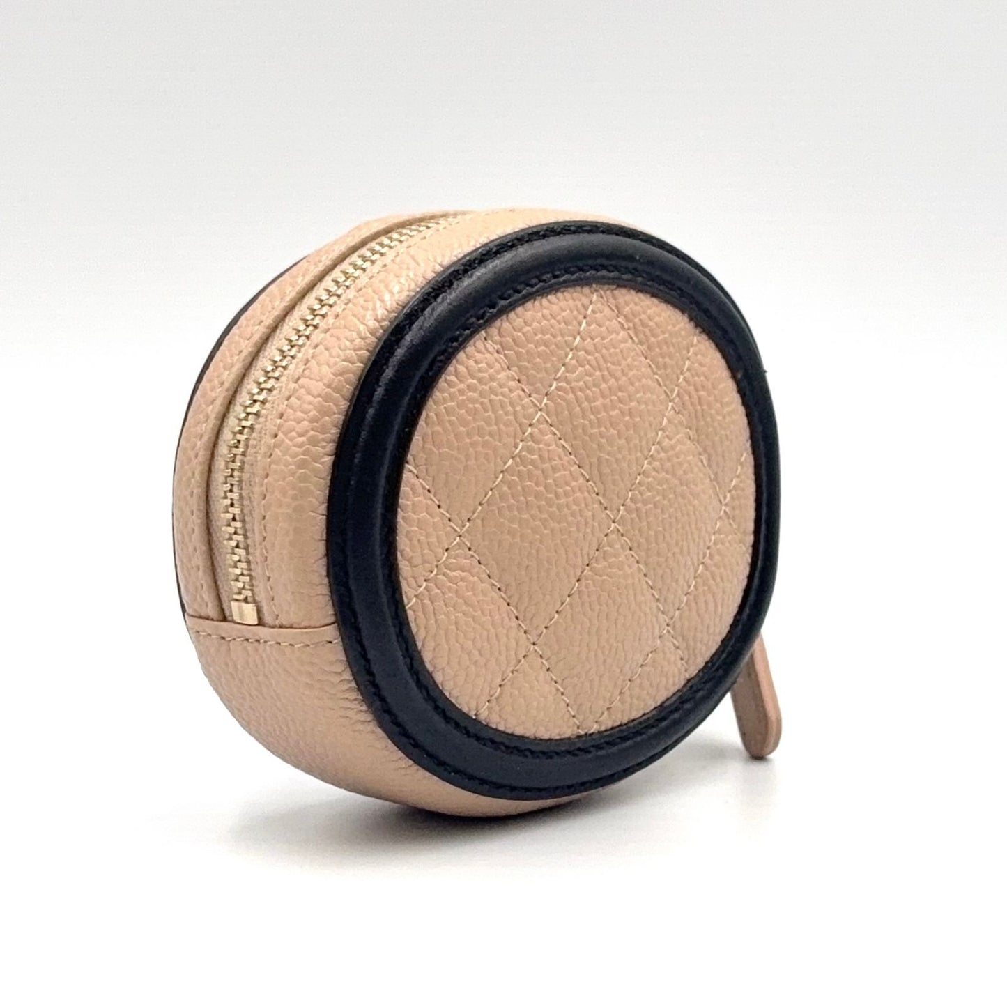 Chanel CC Stand Caviar Leather Black Beige Coin Case Gold — view 2