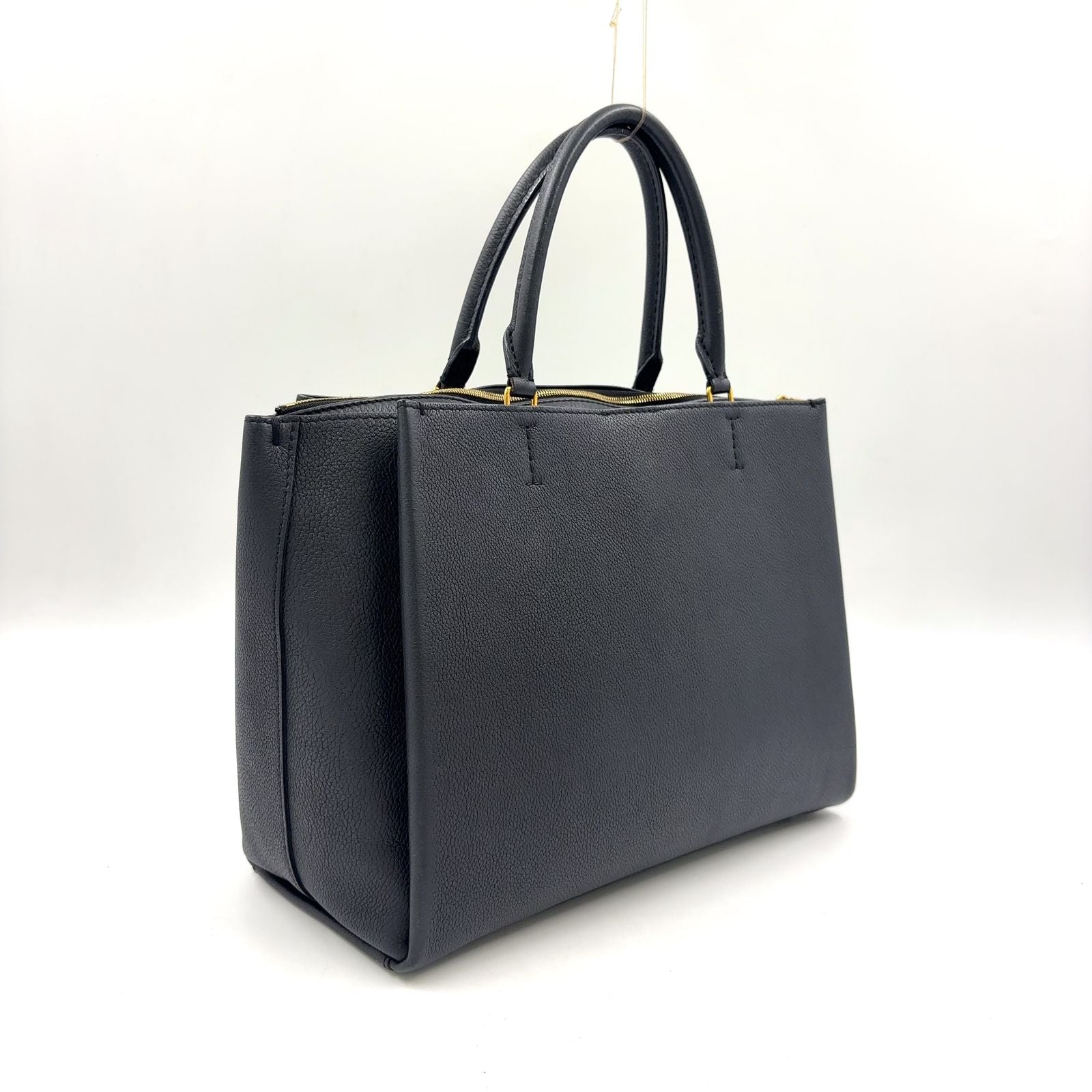 Louis Vuitton Lockme Calf Black Handbag Gold — view 2