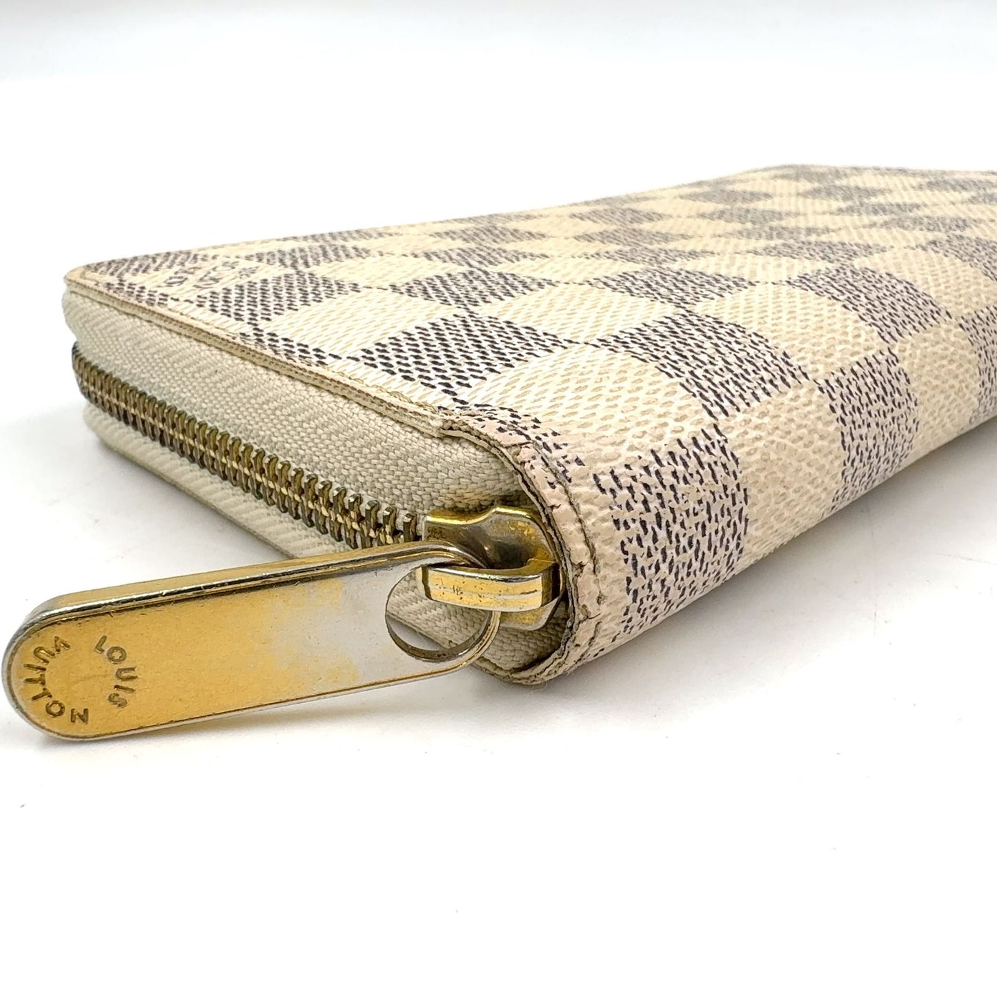 Louis Vuitton Zippy Wallet Damier Azur Leather White Round Gold — view 5