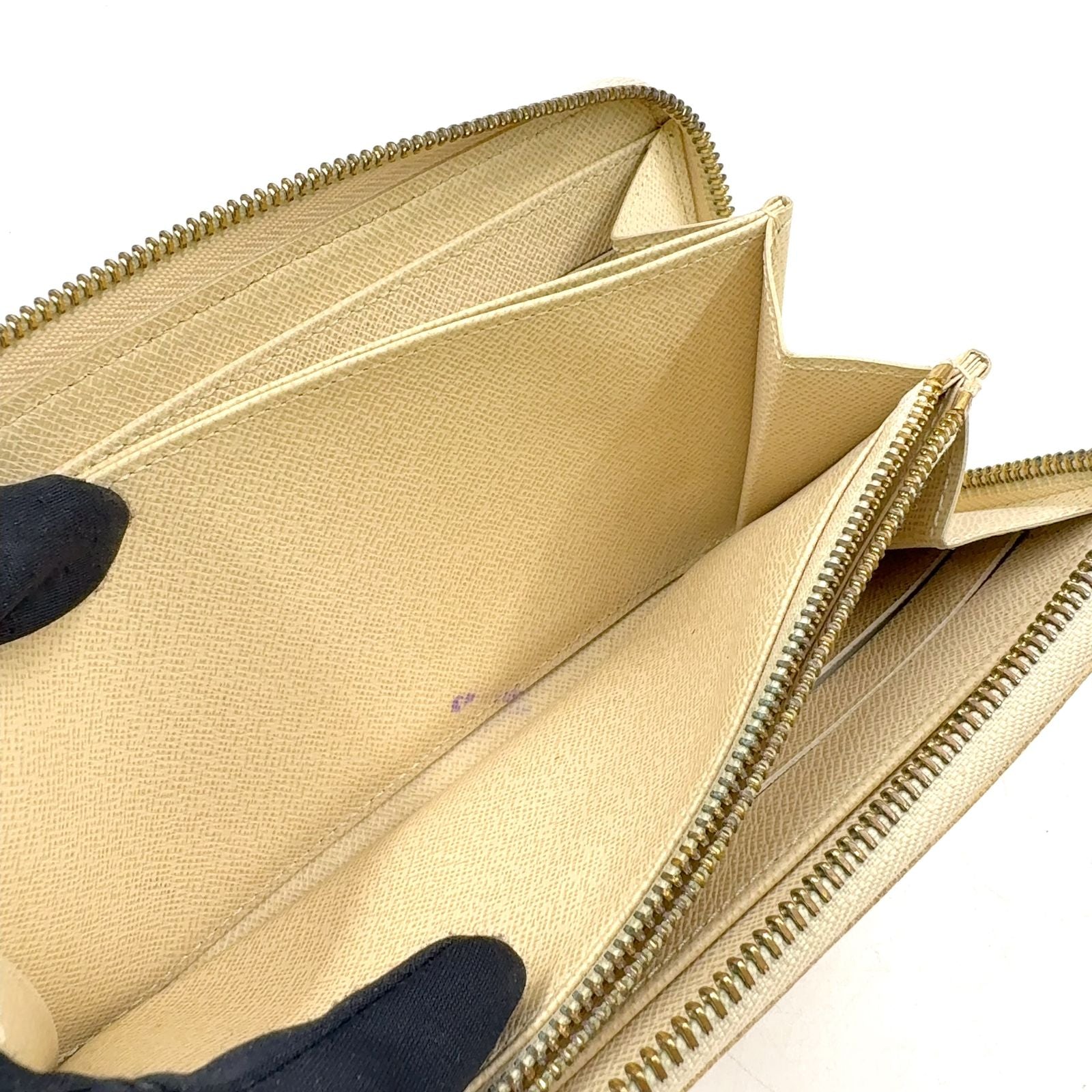 Louis Vuitton Zippy Wallet Damier Azur Leather White Round Gold — view 8