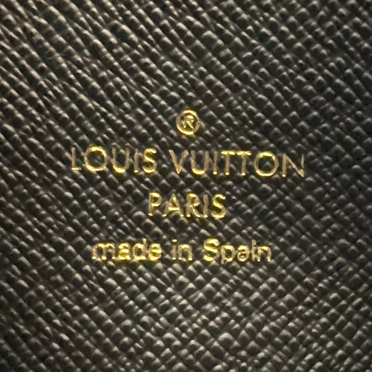 Louis Vuitton Pochette Zip Monogram Giant Reverse Leather Brown Black Shoulder — view 5