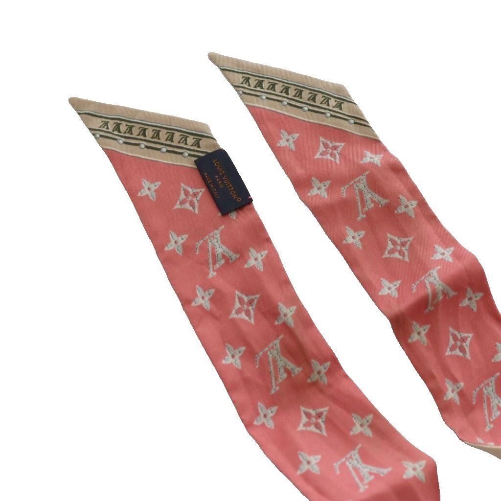 Louis Vuitton Bandeau BB LV Details Scarf All Over Silk Logo Pink Gray SS — view 3