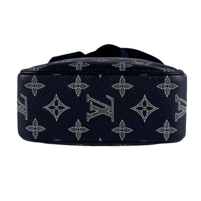 Louis Vuitton Shoulder Bag Monogram Ink Danube PM — view 4