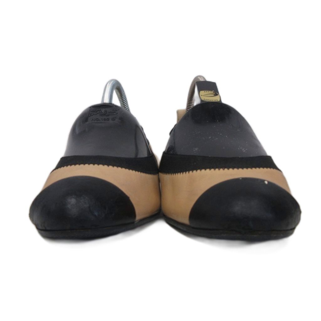Chanel Flat Shoes CC Logo Embroidery Bicolor Beige Black — view 3