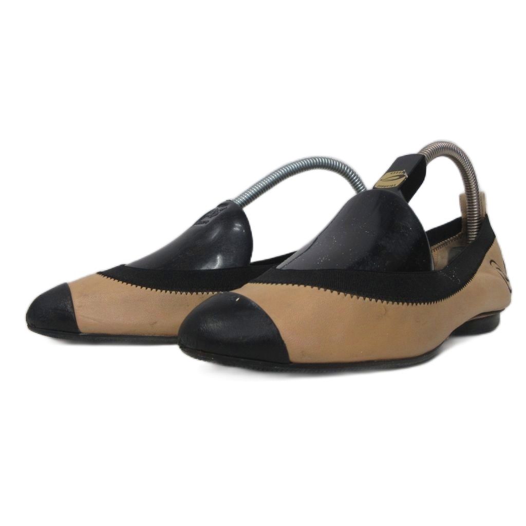 Chanel Flat Shoes CC Logo Embroidery Bicolor Beige Black
